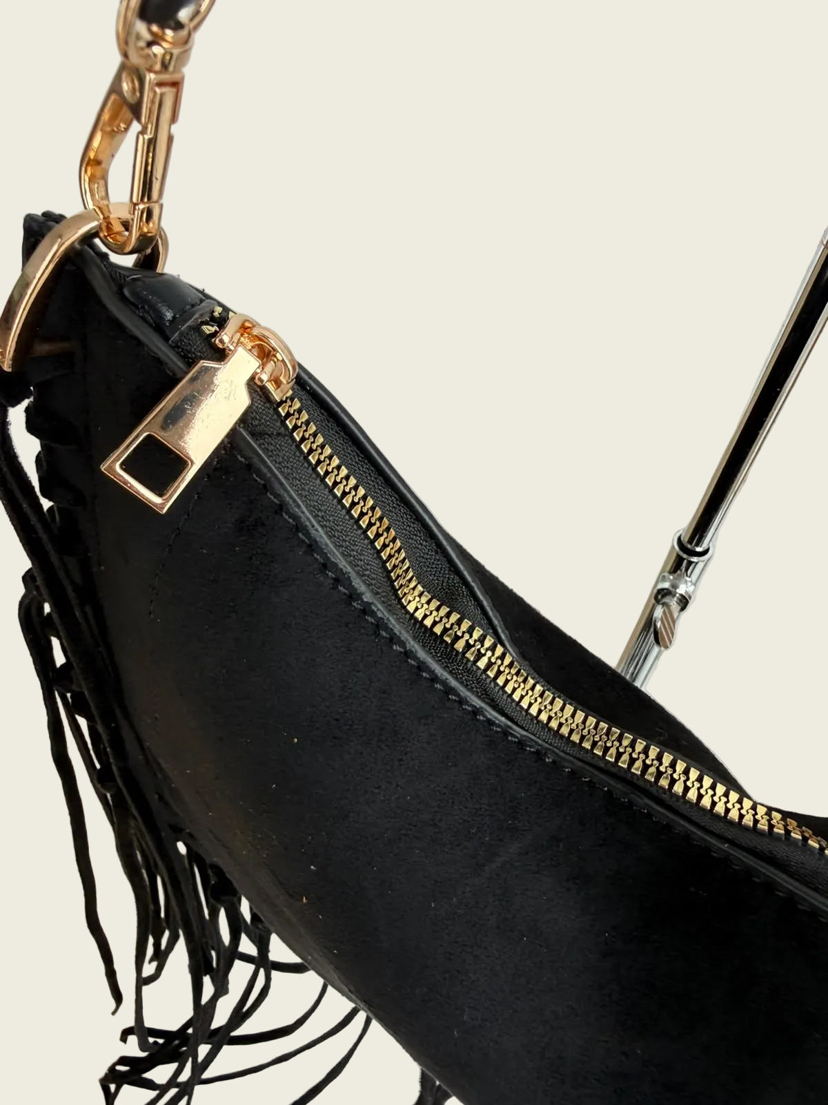 Mara Black Shoulder Bag